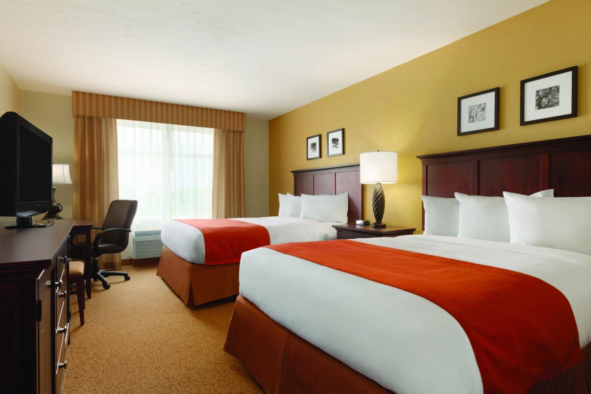 Country Inn & Suites By Radisson, Salina, Ks Buitenkant foto