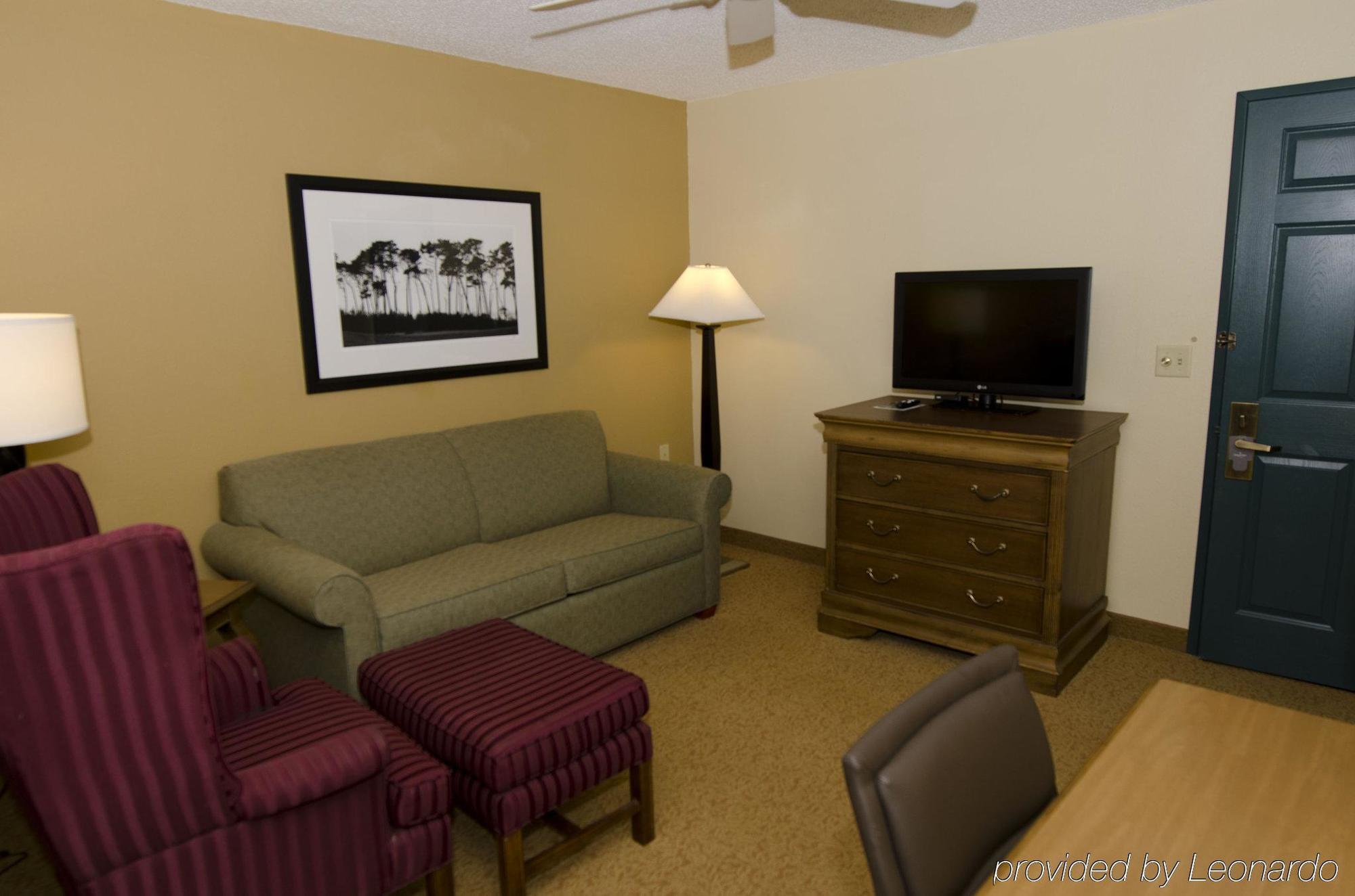 Country Inn & Suites By Radisson, Salina, Ks Buitenkant foto